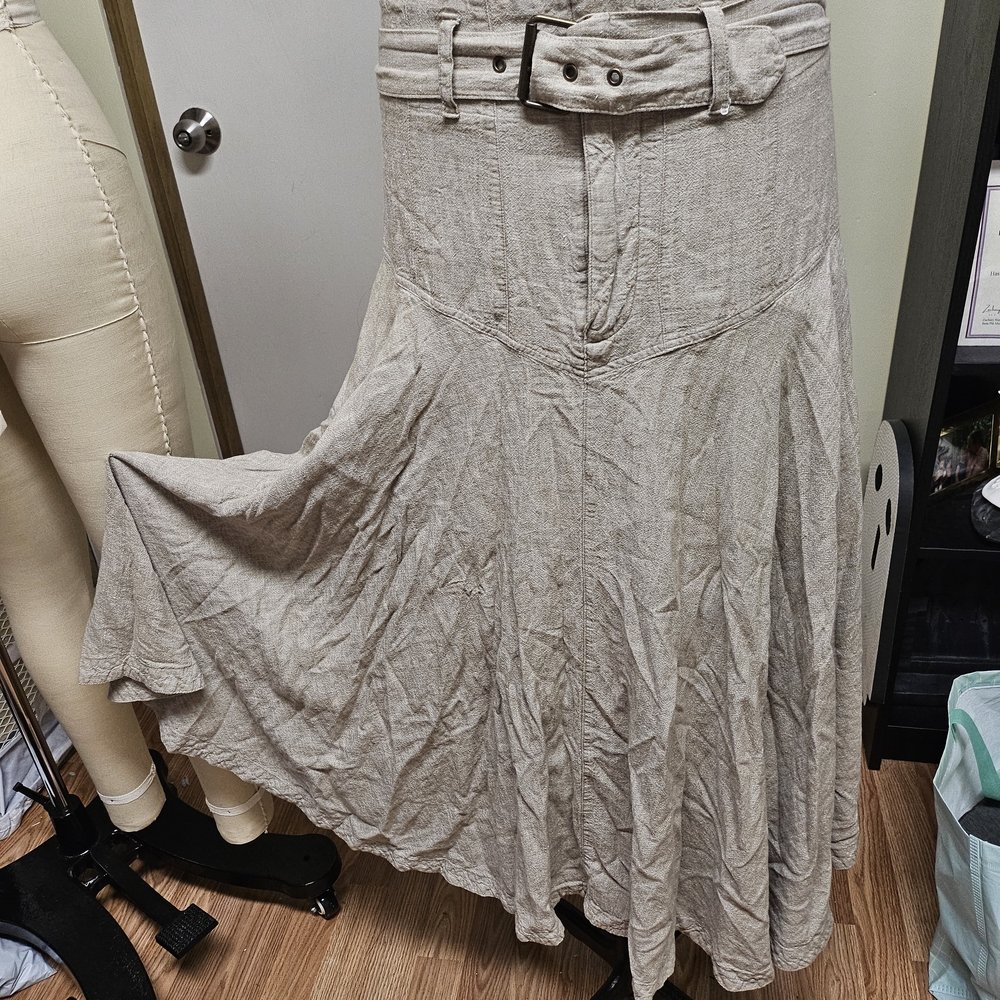 Elegant Beige Maxi Skirt